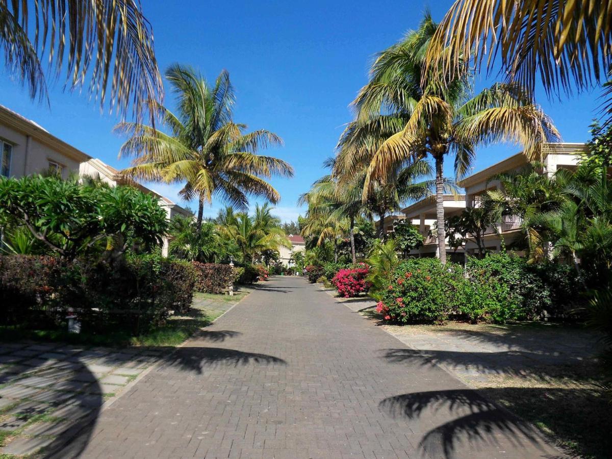 Beachfront Villa In A Beautiful And Secured Complex Flic-en-Flacq Exterior foto