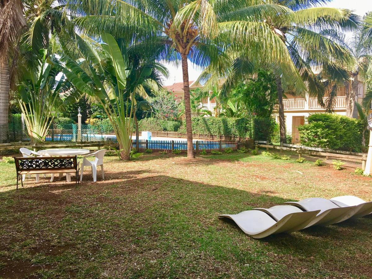 Beachfront Villa In A Beautiful And Secured Complex Flic-en-Flacq Exterior foto