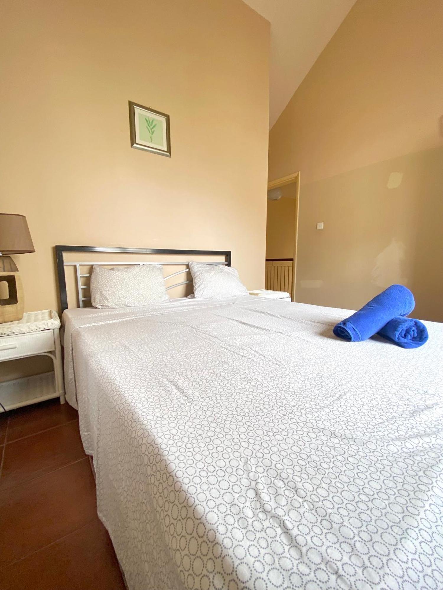 Beachfront Villa In A Beautiful And Secured Complex Flic-en-Flacq Zimmer foto